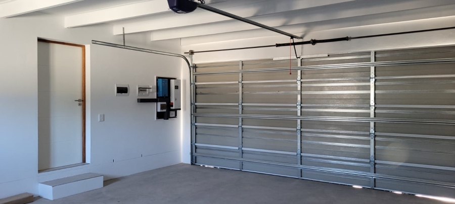 3 Bedroom Property for Sale in Mooikloof Country Estate Western Cape